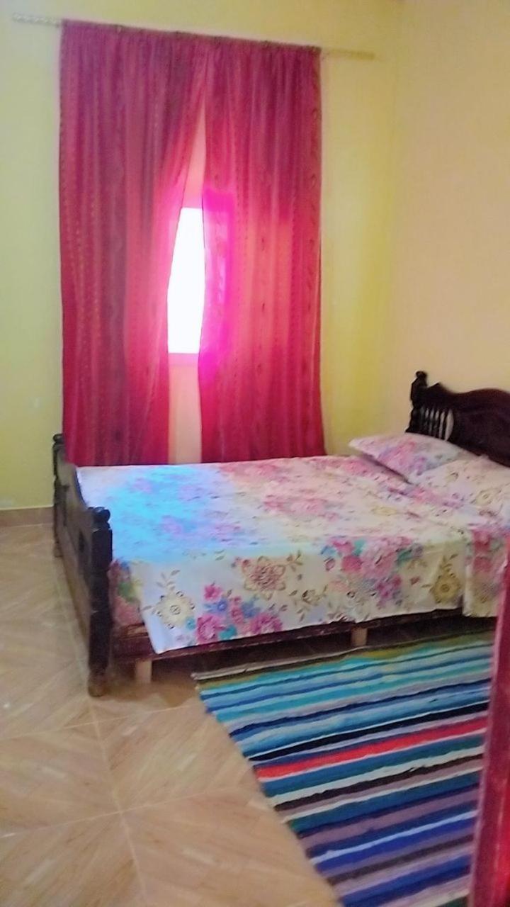 Gite Dayet Chiker Taza Cameră foto